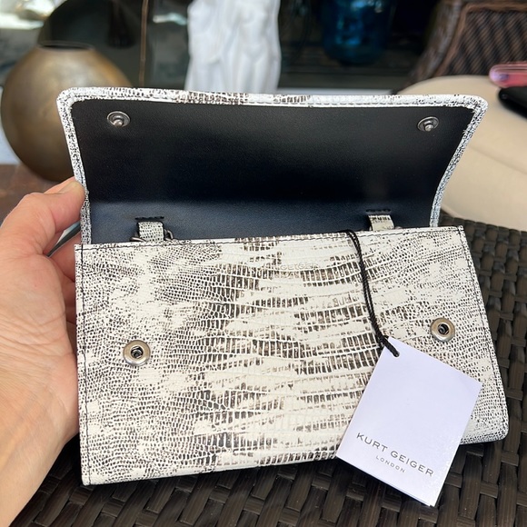 C KURT GEIGER NWT Kensington wallet clutch on chain white lizard print - Picture 11 of 17
